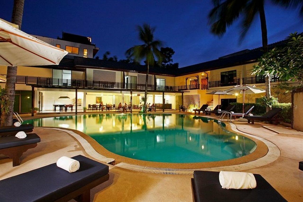 Bamboo Beach Hotel & Spa Patong Exterior foto